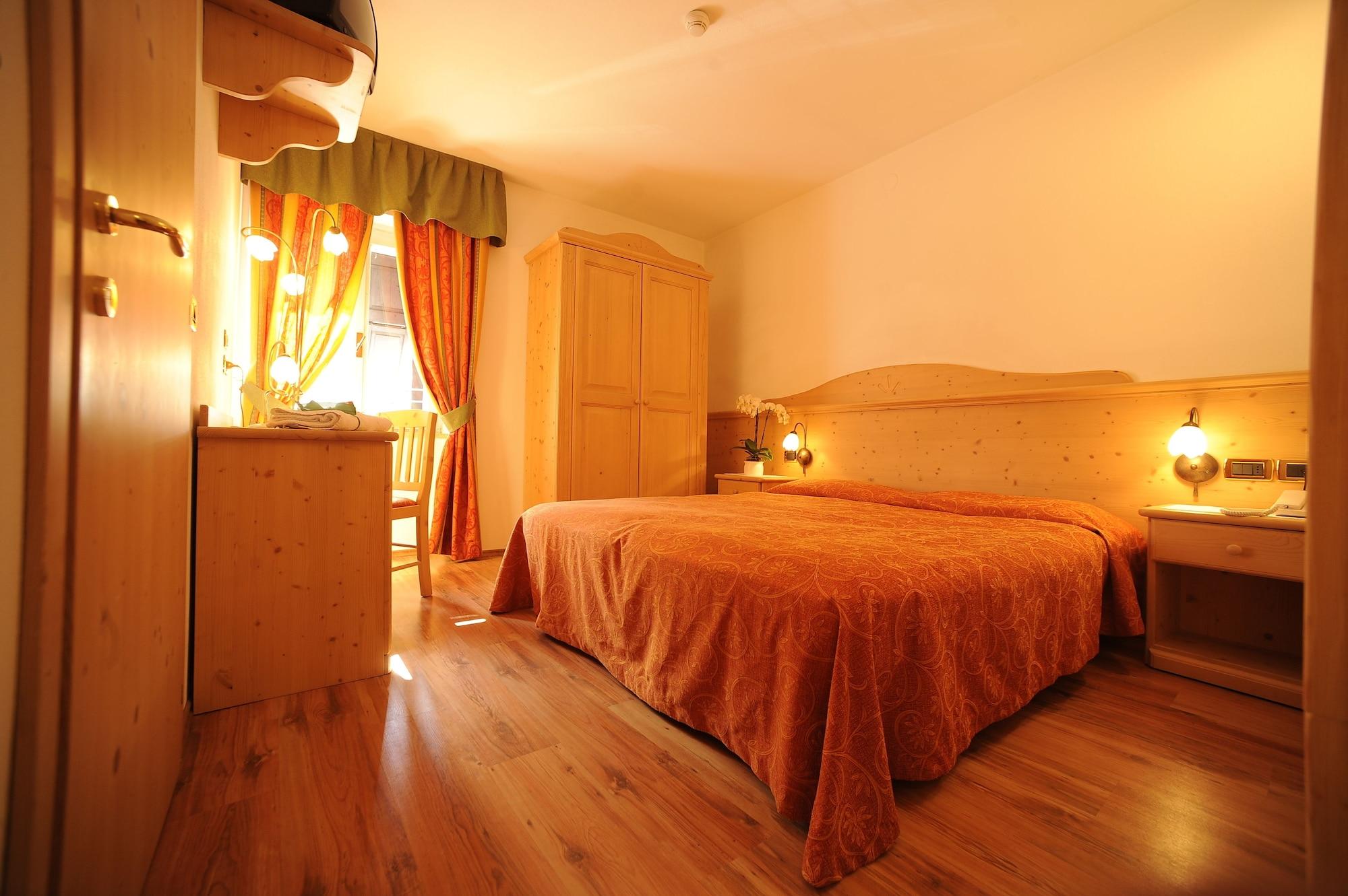 Good Life Hotel Garden Pieve Di Ledro Esterno foto