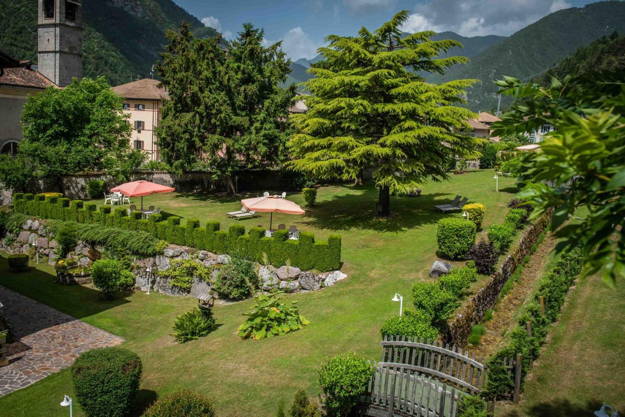 Good Life Hotel Garden Pieve Di Ledro Esterno foto